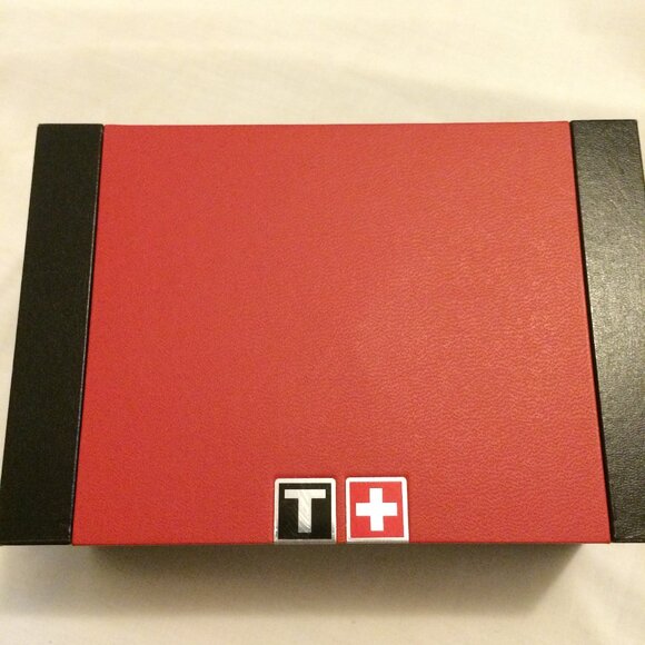 Tissot PR 100 Swiss made quartz watch for men new - Picture 12 of 13